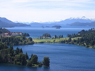 Hồ Nahuel Huapi ở Argentina