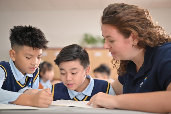 So sánh các mô hình trường tiểu học tại Việt Nam