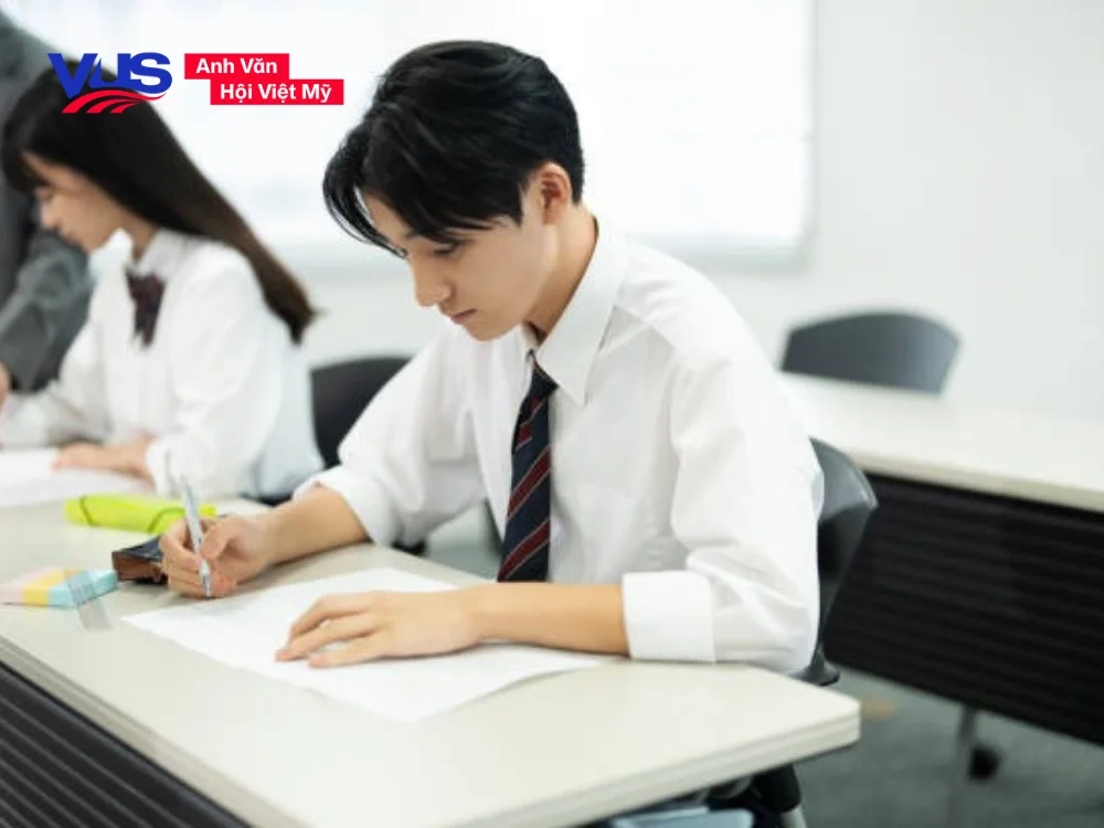 Cách tính điểm xét tuyển khi dùng IELTS tại NEU