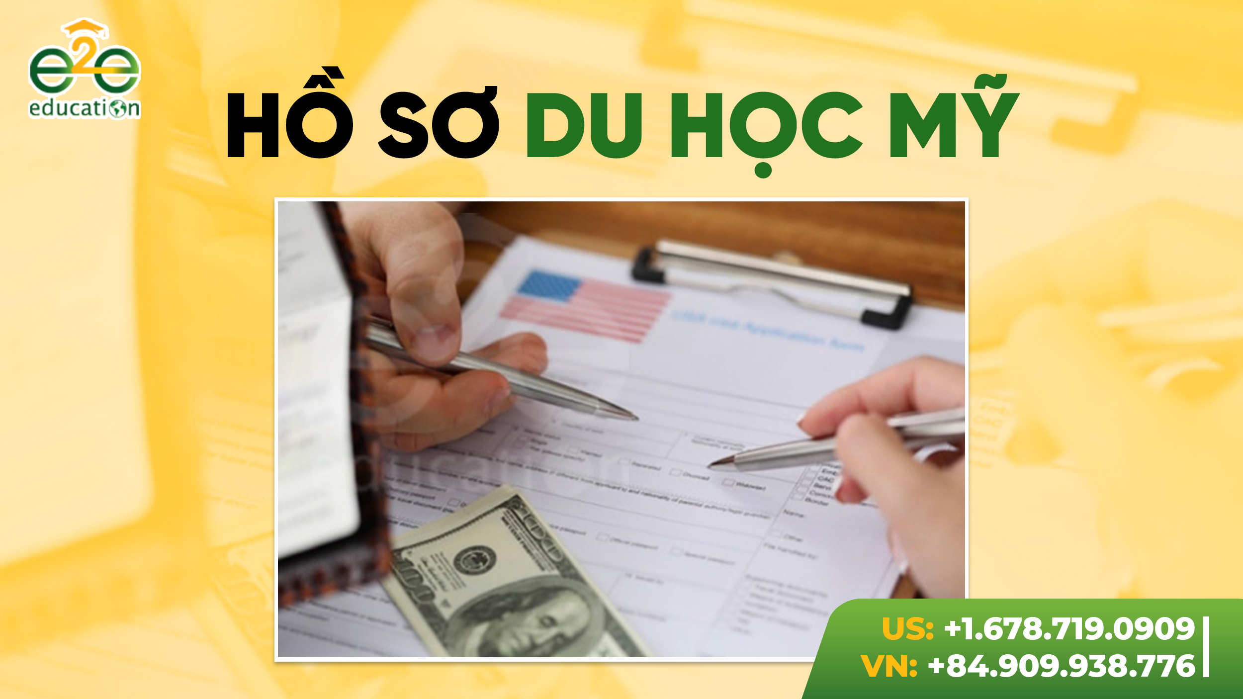Bộ hồ sơ du học trên bàn