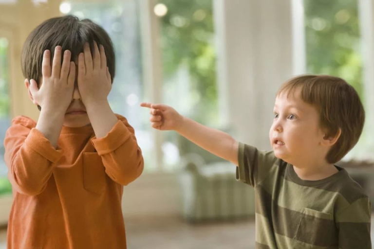 Những điểm trừ nếu con đi học sớm