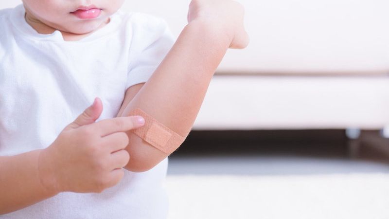 Trẻ em học sơ cứu cơ bản