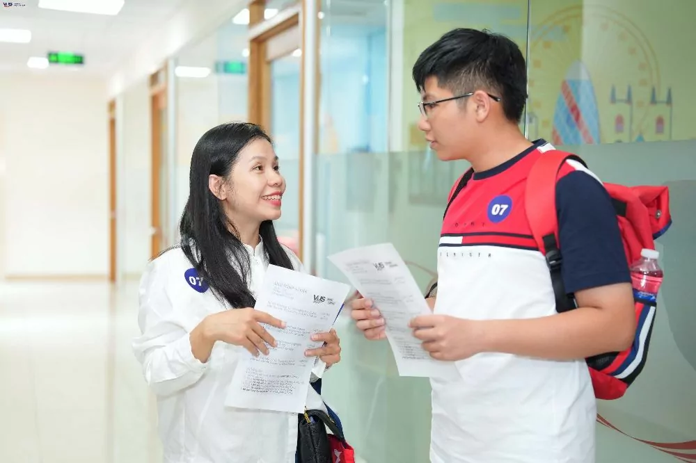Không khí trao đổi trực tiếp tại sự kiện du học quốc tế