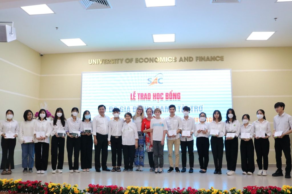 Hồ sơ học bổng tân sinh viên