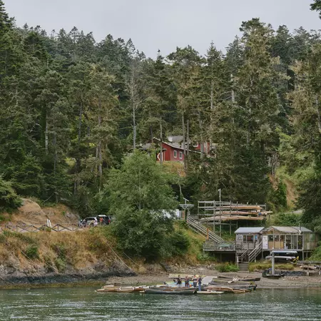 Bờ biển Mendocino hoang sơ tuyệt đẹp tại California vào tháng 7 năm 2025