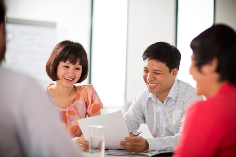 Luyện tập đều đặn hàng ngày tạo nền tảng cho phản xạ ngôn ngữ bền vững