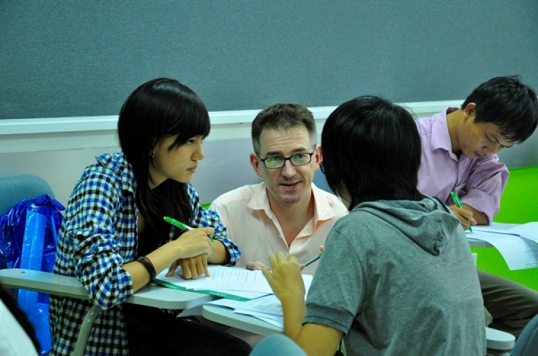 Bí quyết học IELTS của thầy Simon