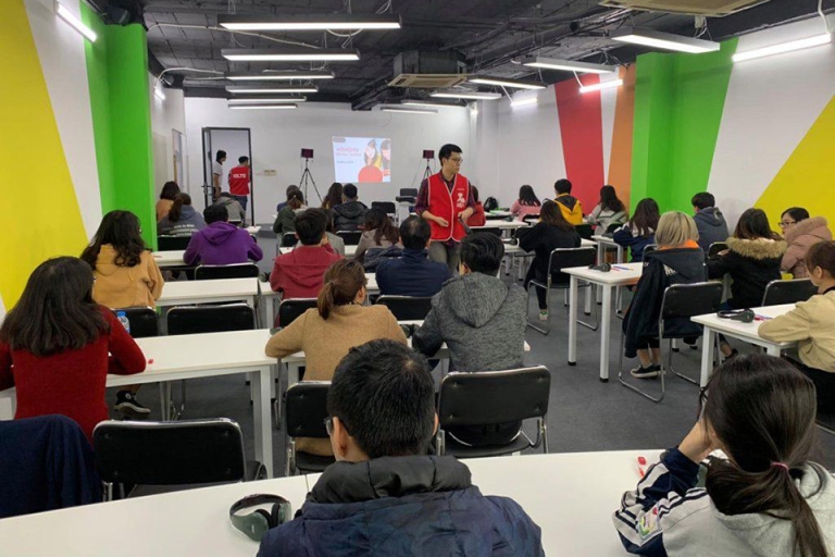Đánh giá năng lực và thi thử IELTS