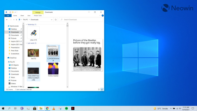 Giao diện File Explorer trên Windows 10