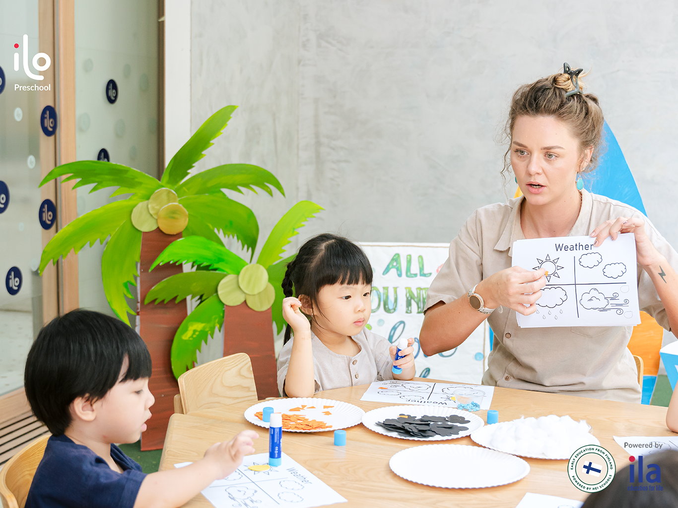 Trẻ dễ hòa đồng và tự tin hơn khi được tương tác đúng cách
