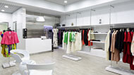 Day 30: At a clothes shop