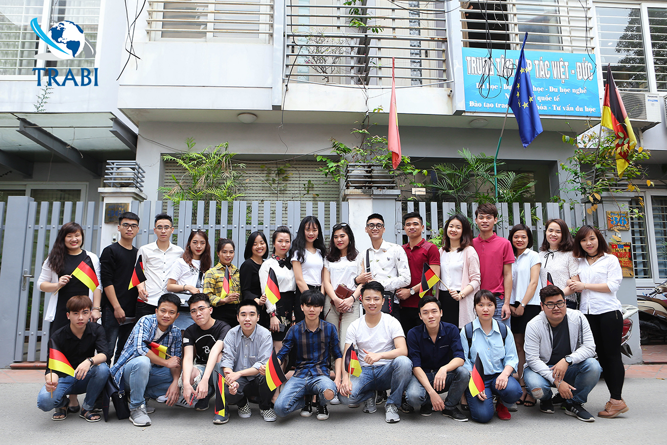 Sinh viên chuẩn bị đi du học