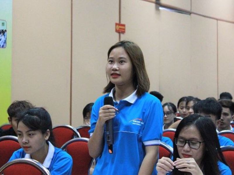 Hình ảnh tư duy phản biện trong học tập