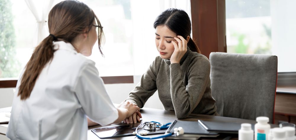 Người đang căng thẳng, lo âu cần hỗ trợ sức khỏe tinh thần