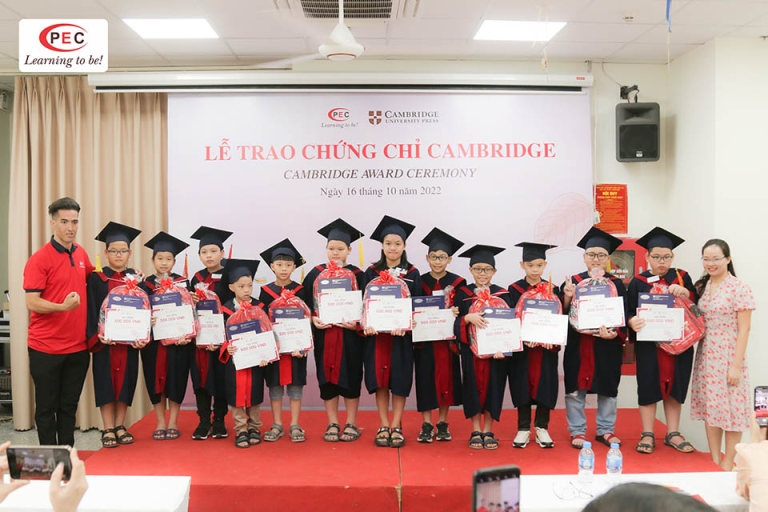 Lộ trình học tiếng Anh kế thừa giúp xây nền phát âm, từ vựng và ngữ pháp theo thứ tự hợp lý