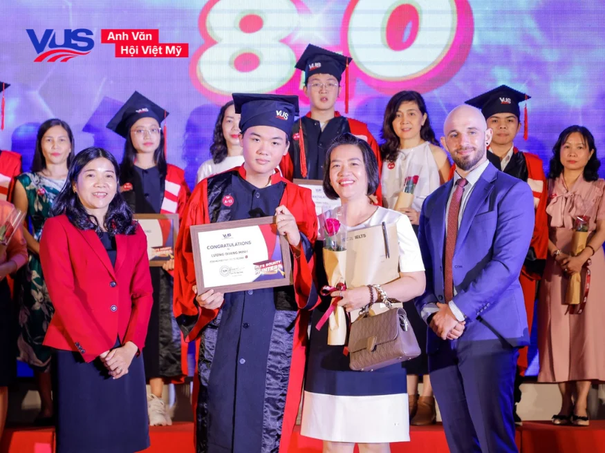 Tối ưu lộ trình và nâng band IELTS toàn diện cùng khoá học trọng điểm