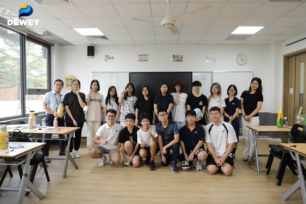 Môi trường học tập cởi mở giúp học sinh tự tin thể hiện bản thân