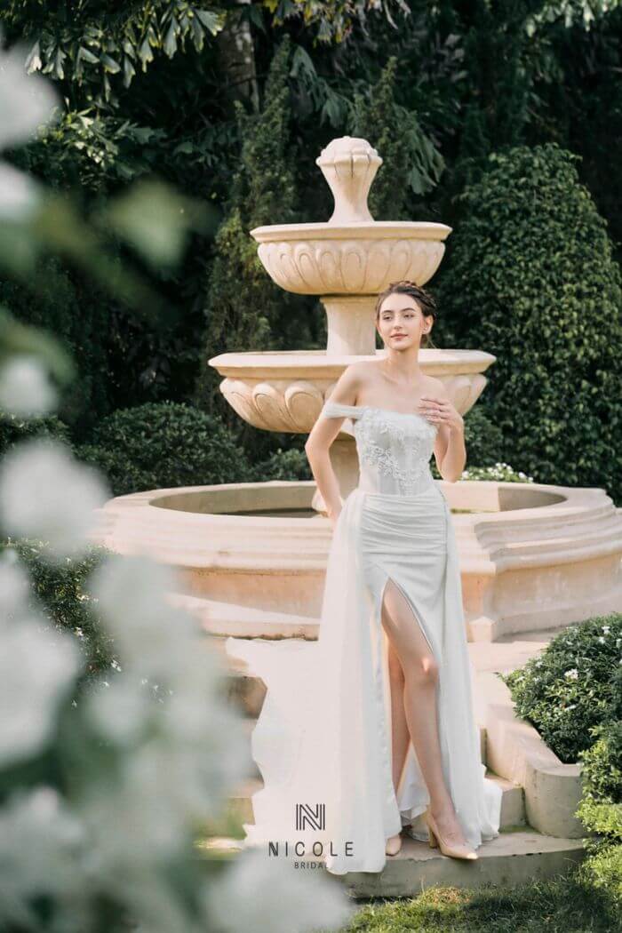 Giá may váy cưới đa dạng