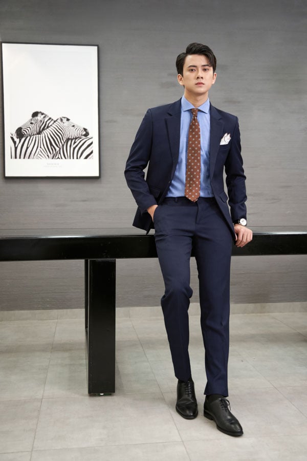 Mẫu vest chụp hình cưới đẹp