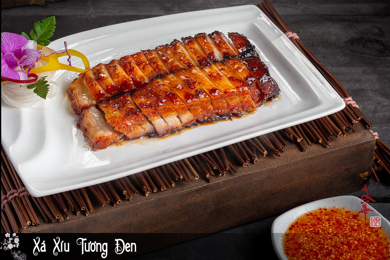 Món nóng và món quay hấp dẫn