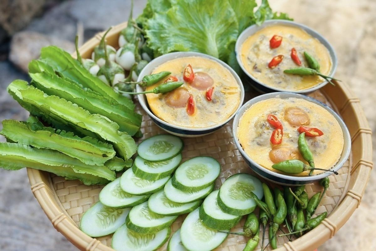 Mắm cá linh chưng, món ăn đặc sản miền Nam