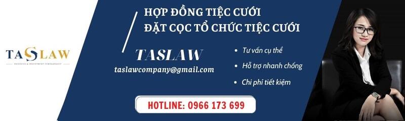 Kiểm tra hợp đồng tiệc cưới