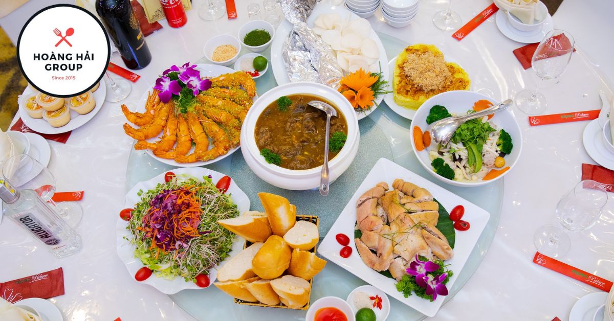 Các món ăn trong thực đơn tiệc cưới ngon gồm những gì?