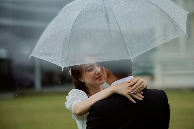 Ảnh cặp đôi chụp cưới tại studio