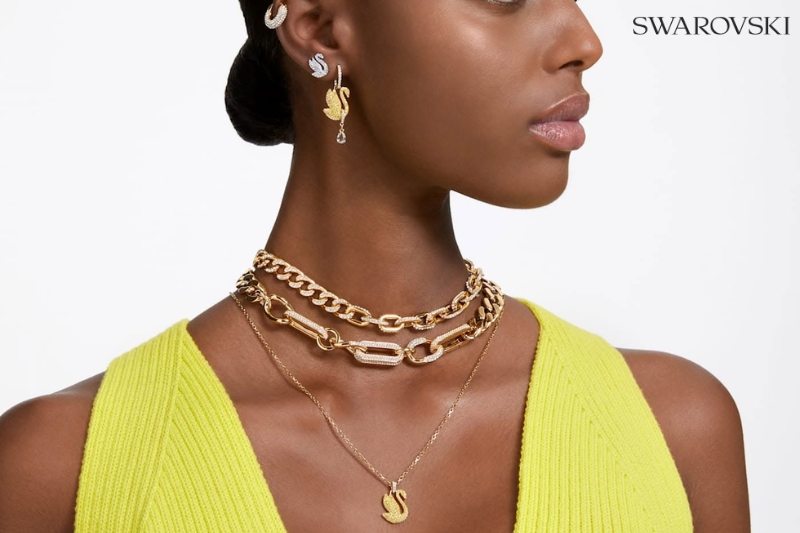 Dây Chuyền Thiên Nga Swarovski: Ý Nghĩa Và Cách Chọn Phù Hợp
