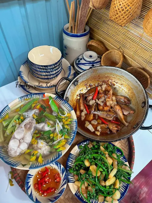 Cá hồi áp chảo sốt chanh bơ — phong cách hiện đại, giàu omega-3 cho cả gia đình
