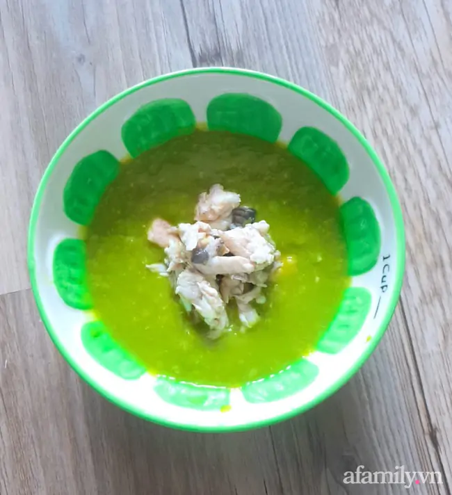 Súp lươn đậu hà lan
