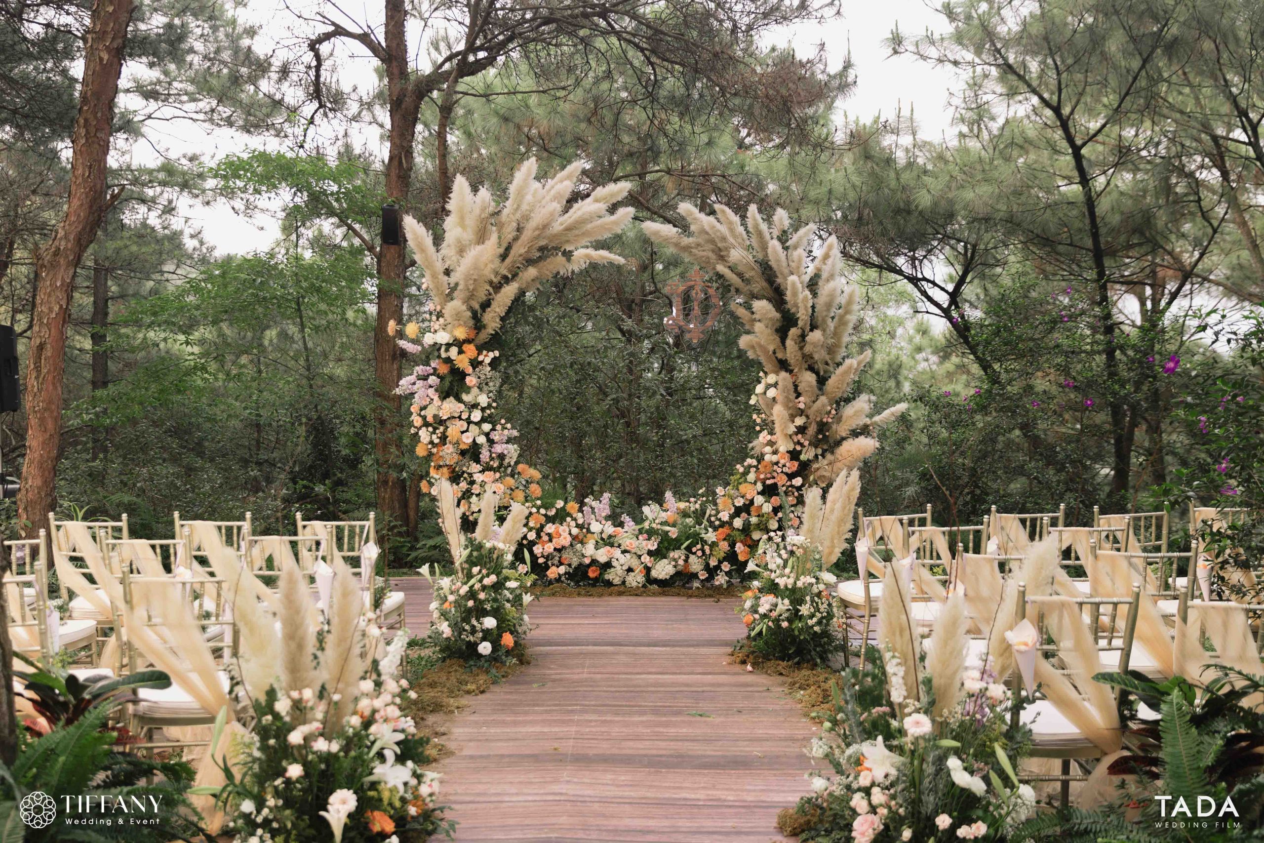 Các resort có tiền lệ tương tự giúp tham khảo kinh nghiệm