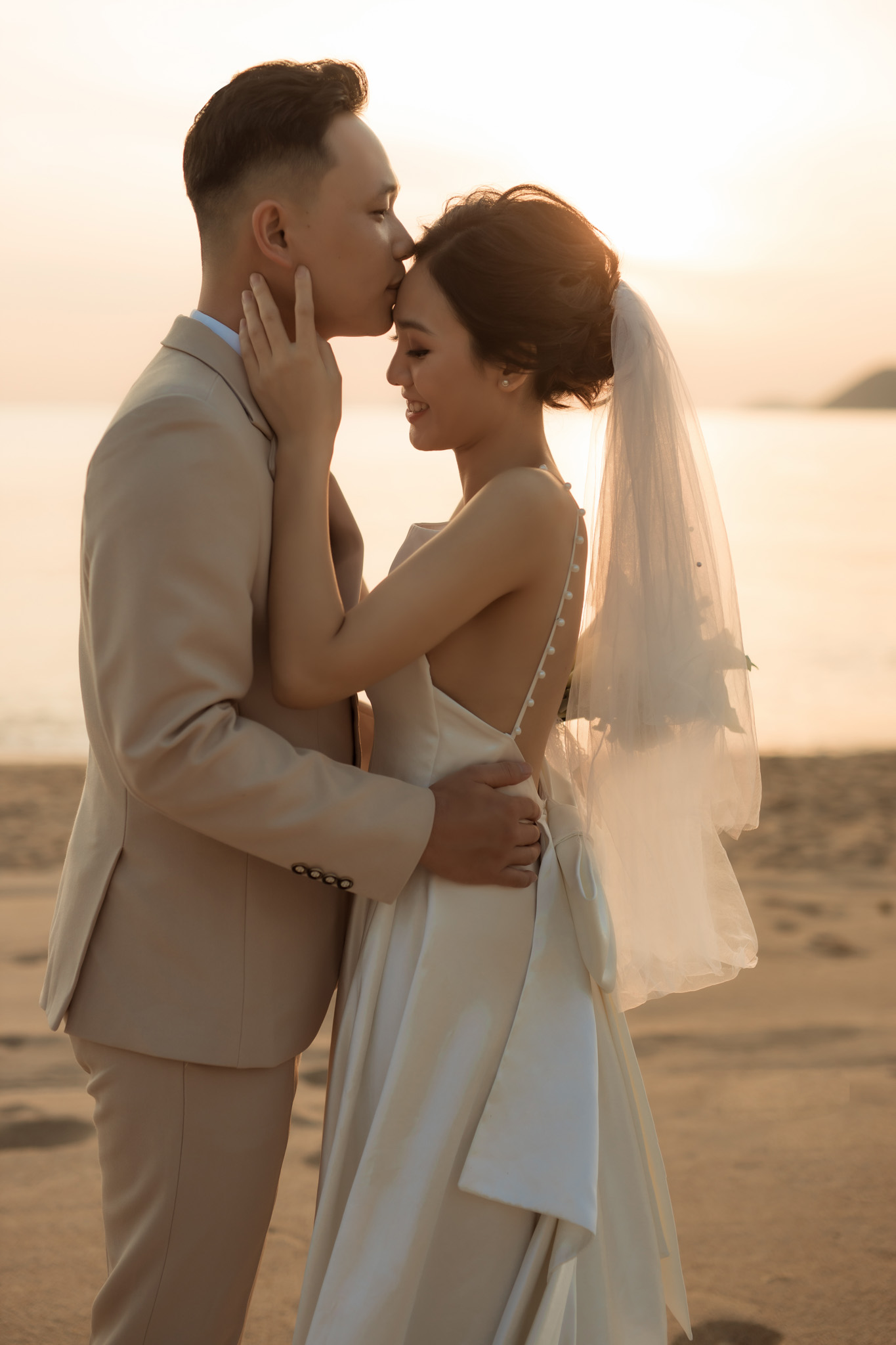 Biết lắng nghe và biết ơn giúp đời sống vợ chồng bền hơn