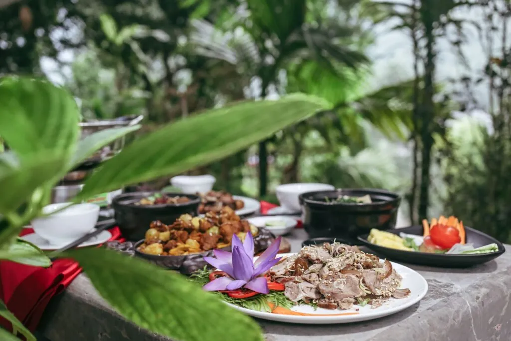 Món dê núi và ẩm thực đặc trưng Ninh Bình