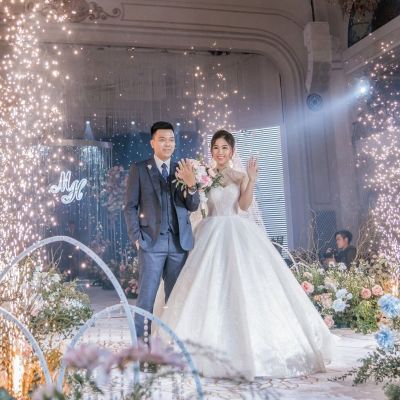 Quốc Hải & Trà My với concept trang trí hiện đại