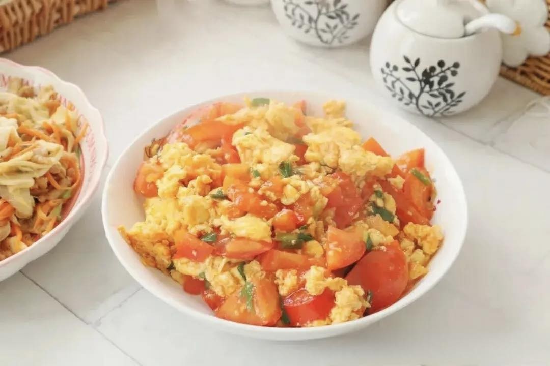 Trứng bác với cà chua
