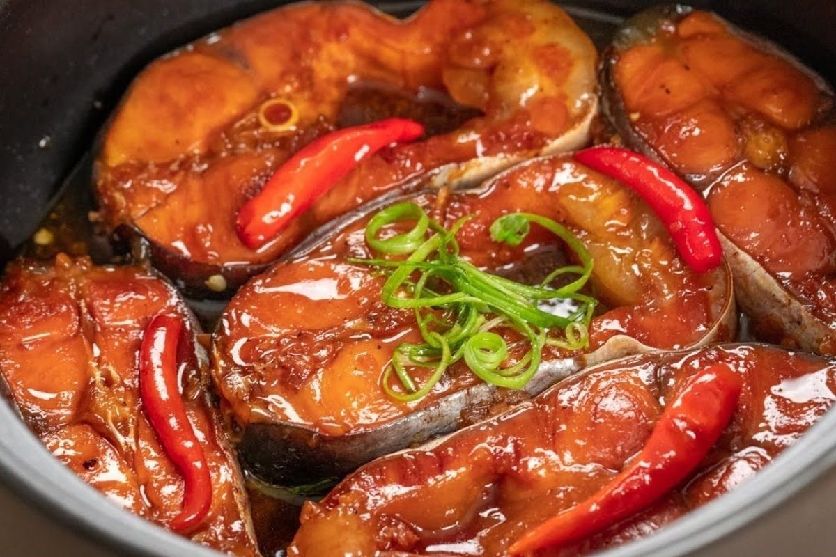 Cá kho tộ đậm đà, món kho đặc trưng miền Nam