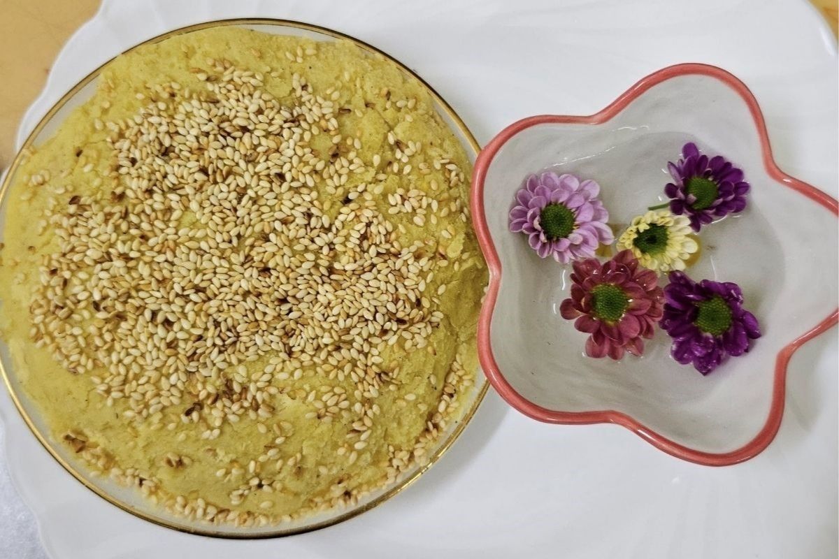Chè kho với vị ngọt thanh, mềm mịn từ đậu và dừa
