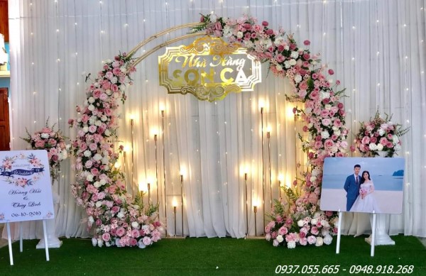 Mẫu phông nền chụp hình hoa lụa tại TPHCM