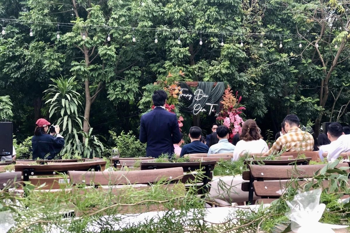 Công Viên Nhỏ sân vườn phong cách Âu