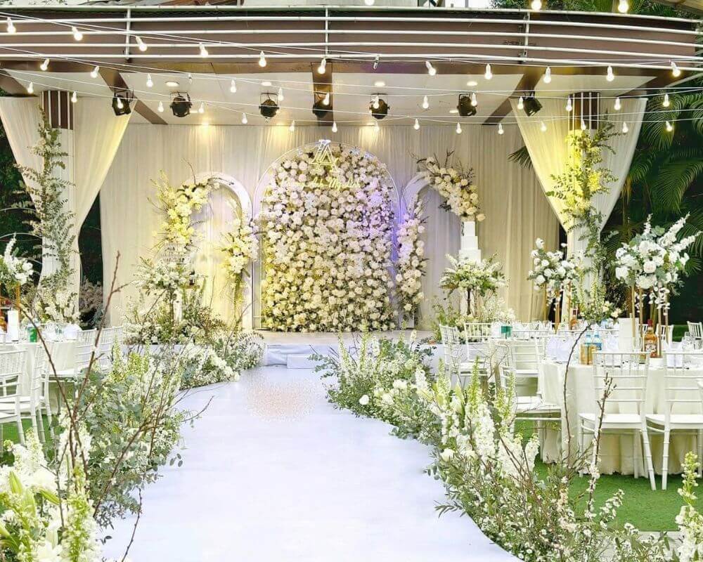 Trang trí rạp cưới đẹp tại nhà