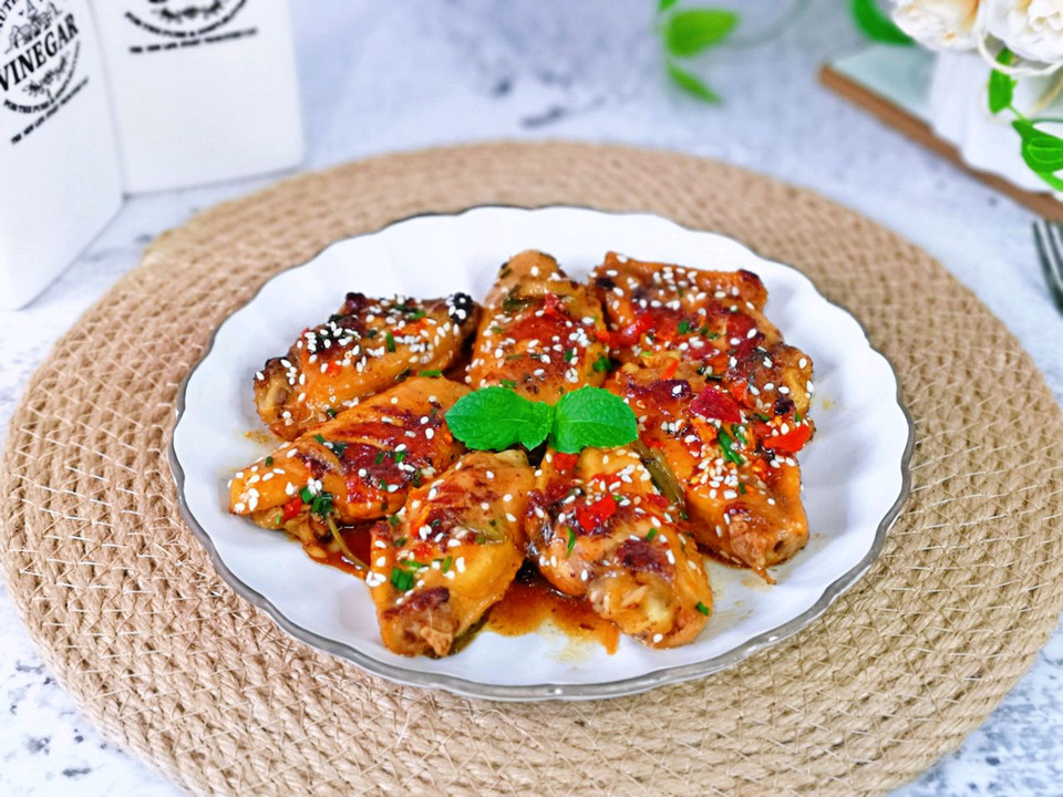 Cánh gà sốt tỏi mật ong thơm lừng