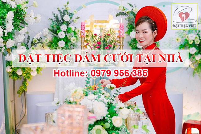 Trao đổi thực đơn với nhà hàng