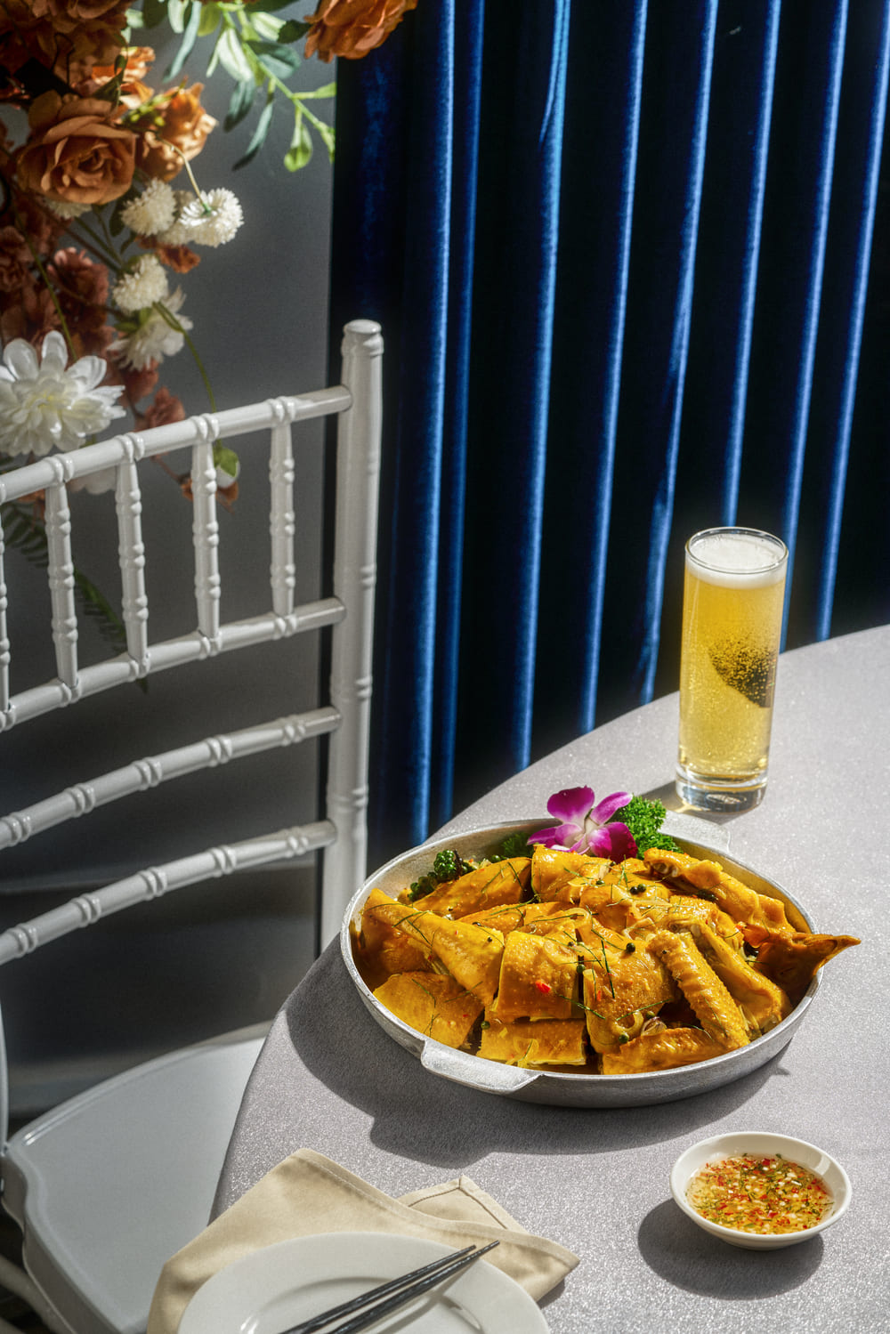 Món Gà hấp mắm truyền thống trong menu W.Jardin