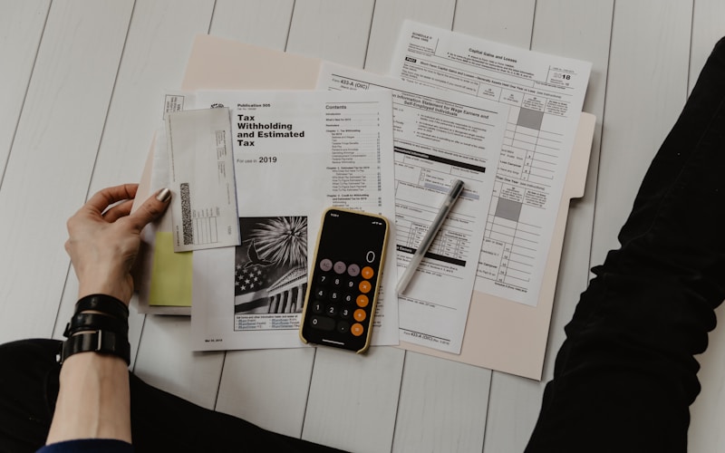 Giao diện đặt tiệc thủ công bằng sổ sách và file Excel