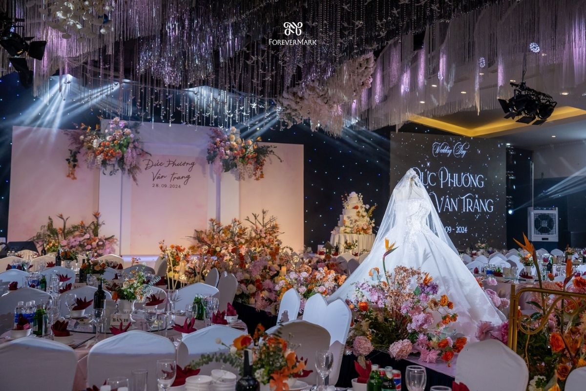 Forevermark sang trọng với sảnh Paris và Dubai