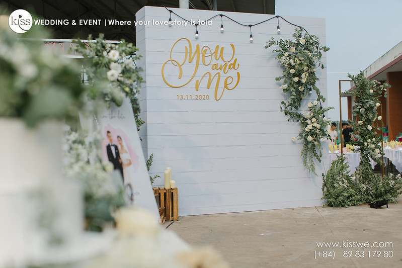 Thiết kế backdrop cho tiệc cưới thân mật quy mô nhỏ