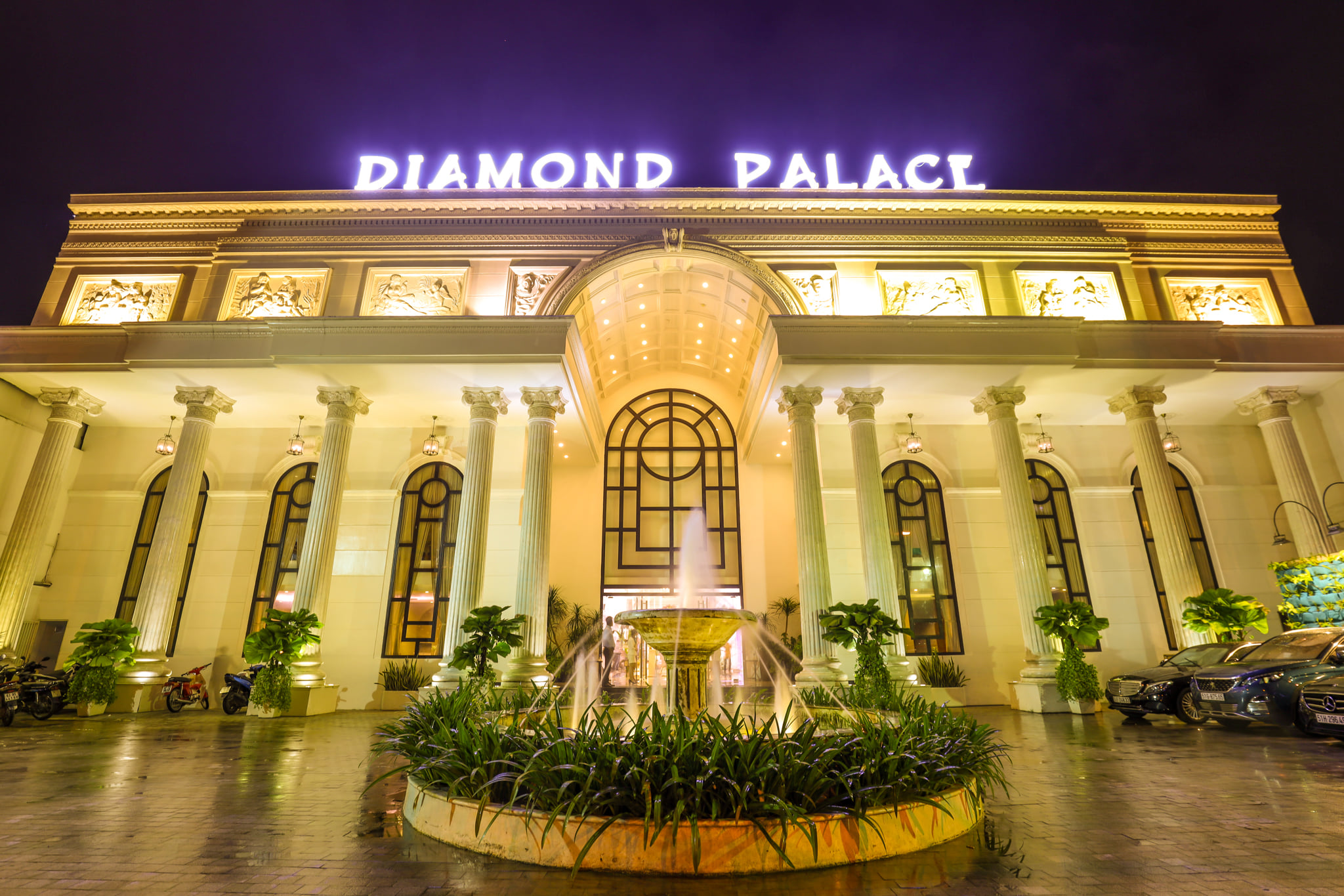 Trung tâm nhà hàng tiệc cưới DIAMOND PLACE