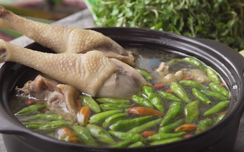 Lẩu gà ớt hiểm thơm cay