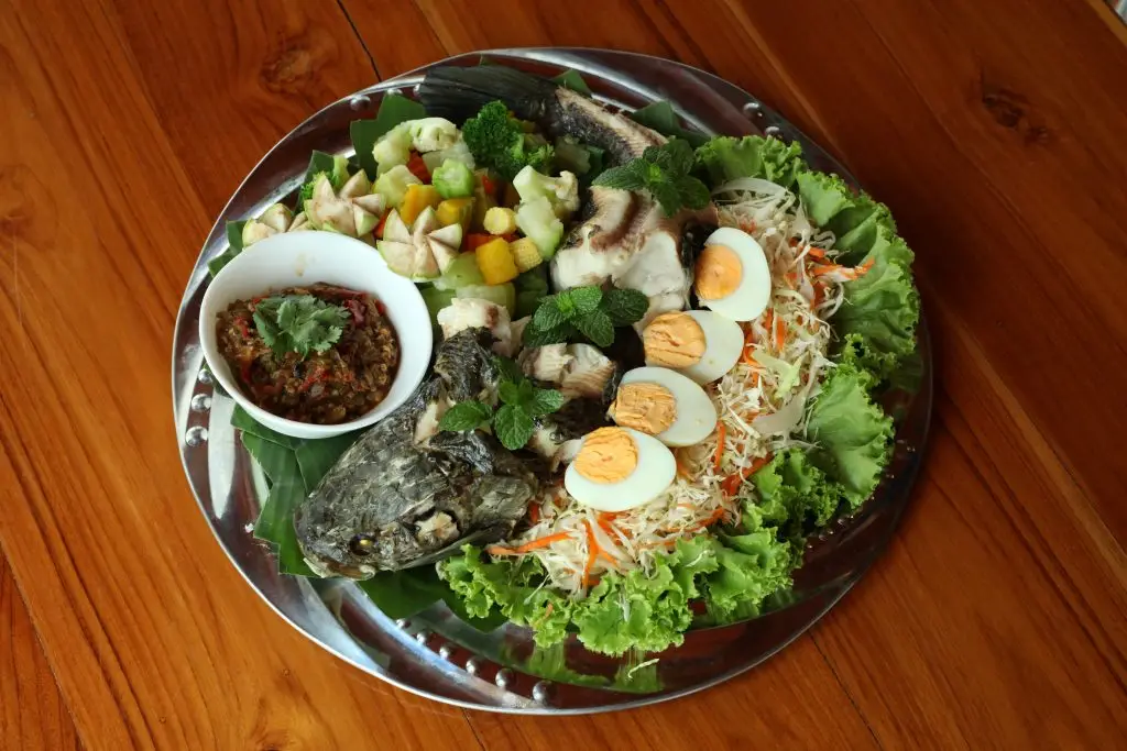 Cá lóc nướng trui dân dã